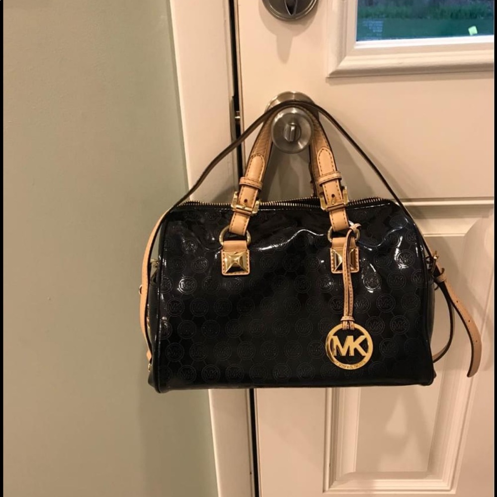 Michael kors pocketbook
